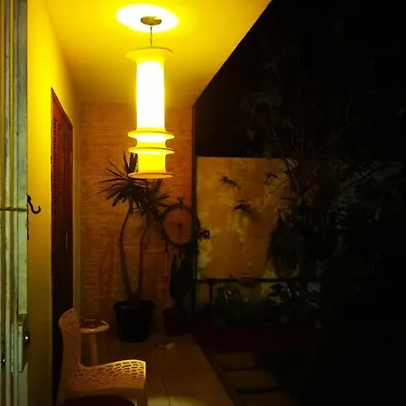 Hostel Casa Amarela Rio das Ostras Exterior photo